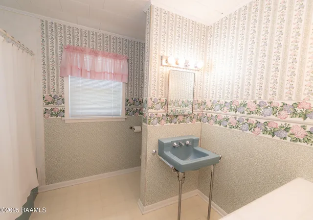 $168,000 | 613 Mulberry Street, Mamou, LA 70554