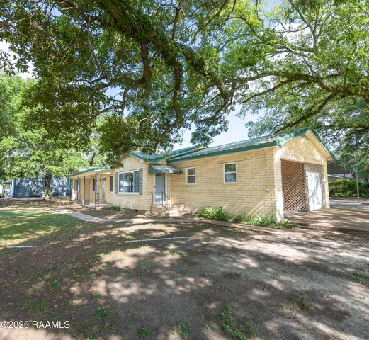 $168,000 | 613 Mulberry Street, Mamou, LA 70554