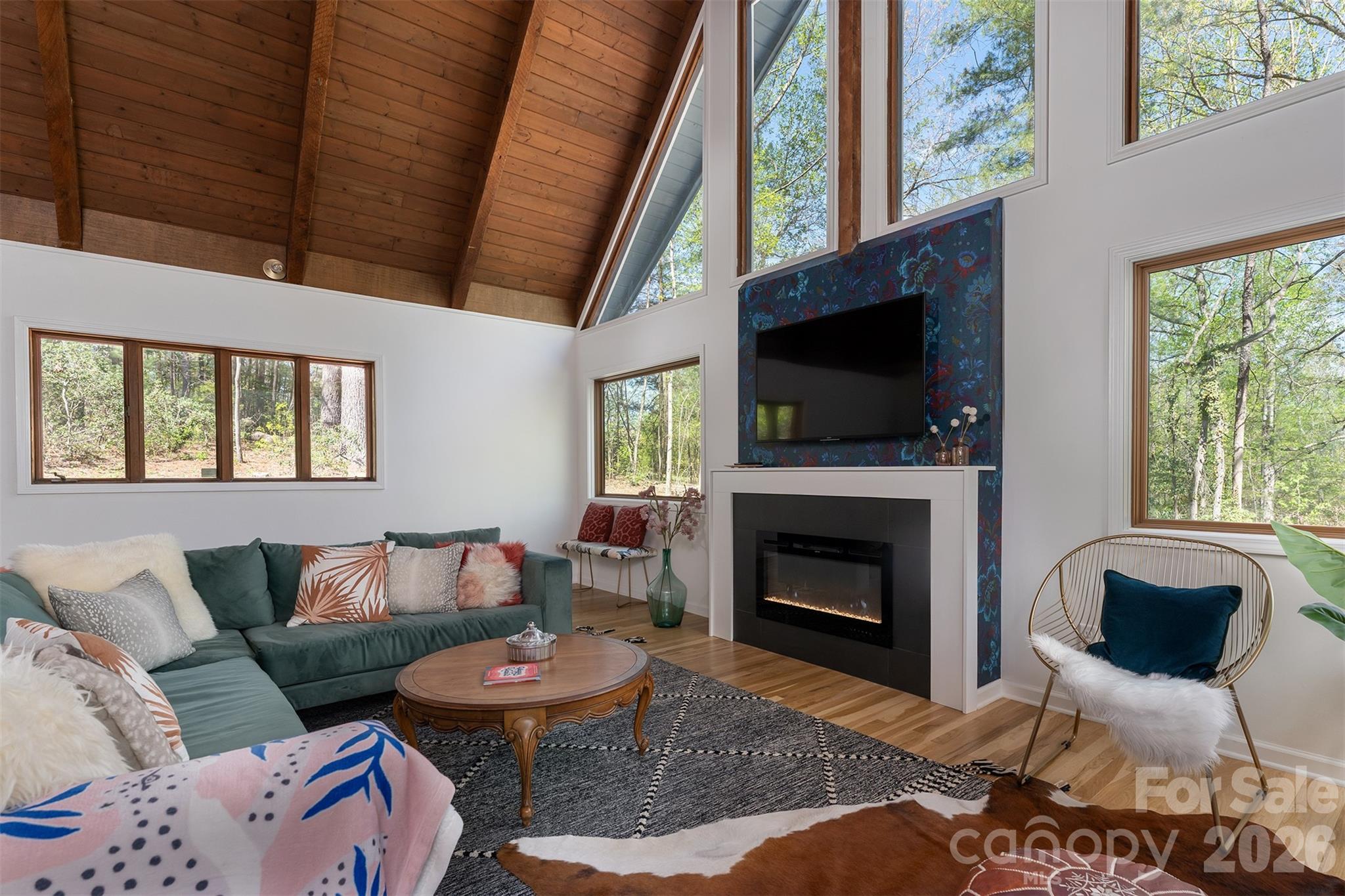 233 Bryant Ridge Road Swannanoa, NC 28778 - Photo 9 of 48 Gallery Image 9