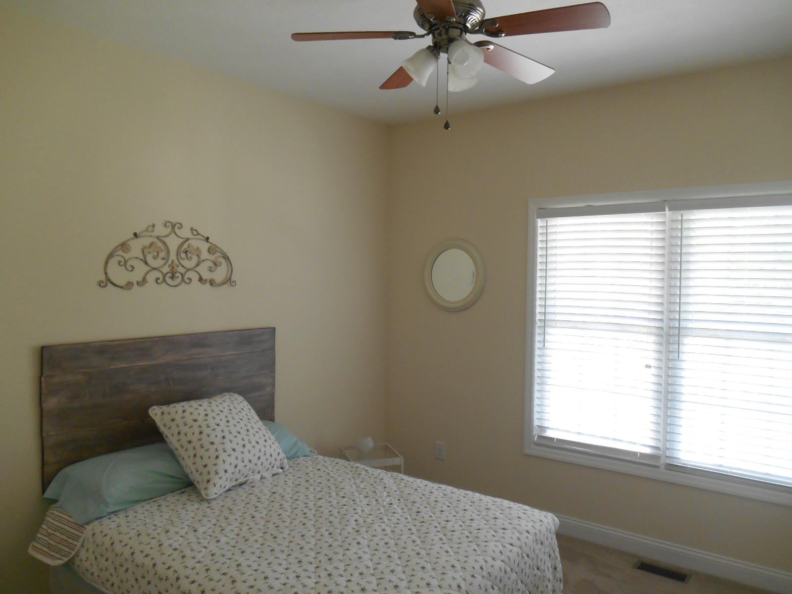 413 Nicholson Road Rockingham, NC 28379 - Photo 13 of 15 Front Bedroom
