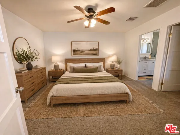 $5,200 | 17345 Hamlin Street, Lake Balboa, CA 91406