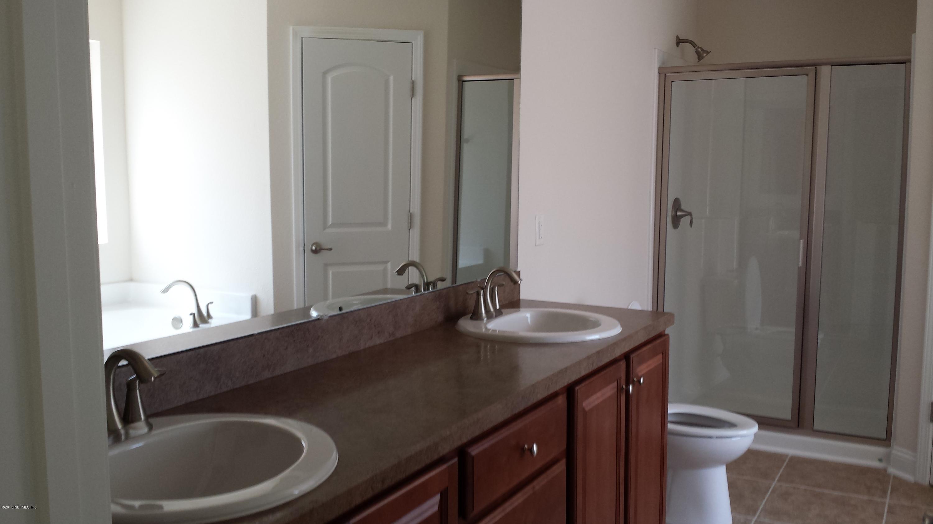 3016 Longleaf Ranch Circle Middleburg, FL 32068 - Photo 14 of 18 2169 vanity sinks