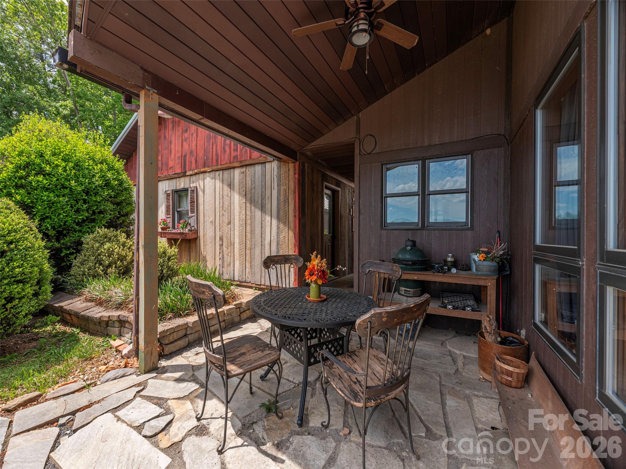 461 Ferguson Cove Loop Clyde, NC 28721 - Photo 36 of 46 a outdoor space with furniture