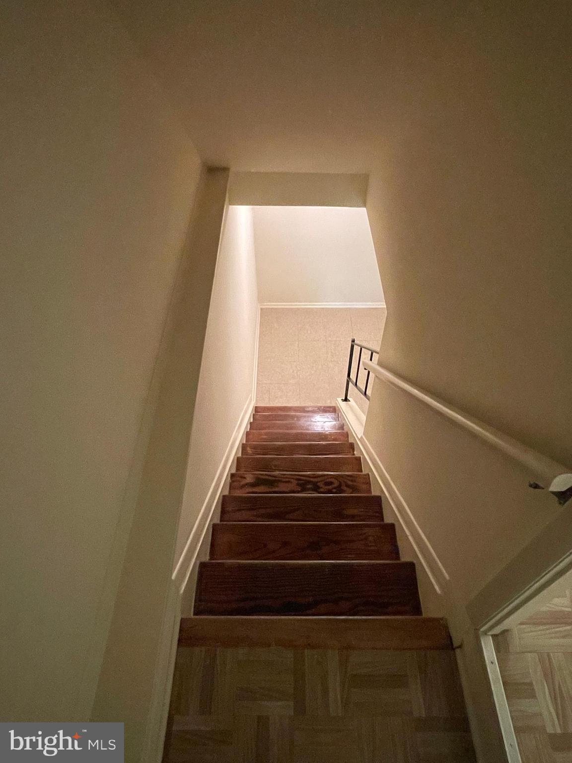8916 Footed Ridge Columbia, MD 21045 - Photo 25 of 38 Downstairs to basement