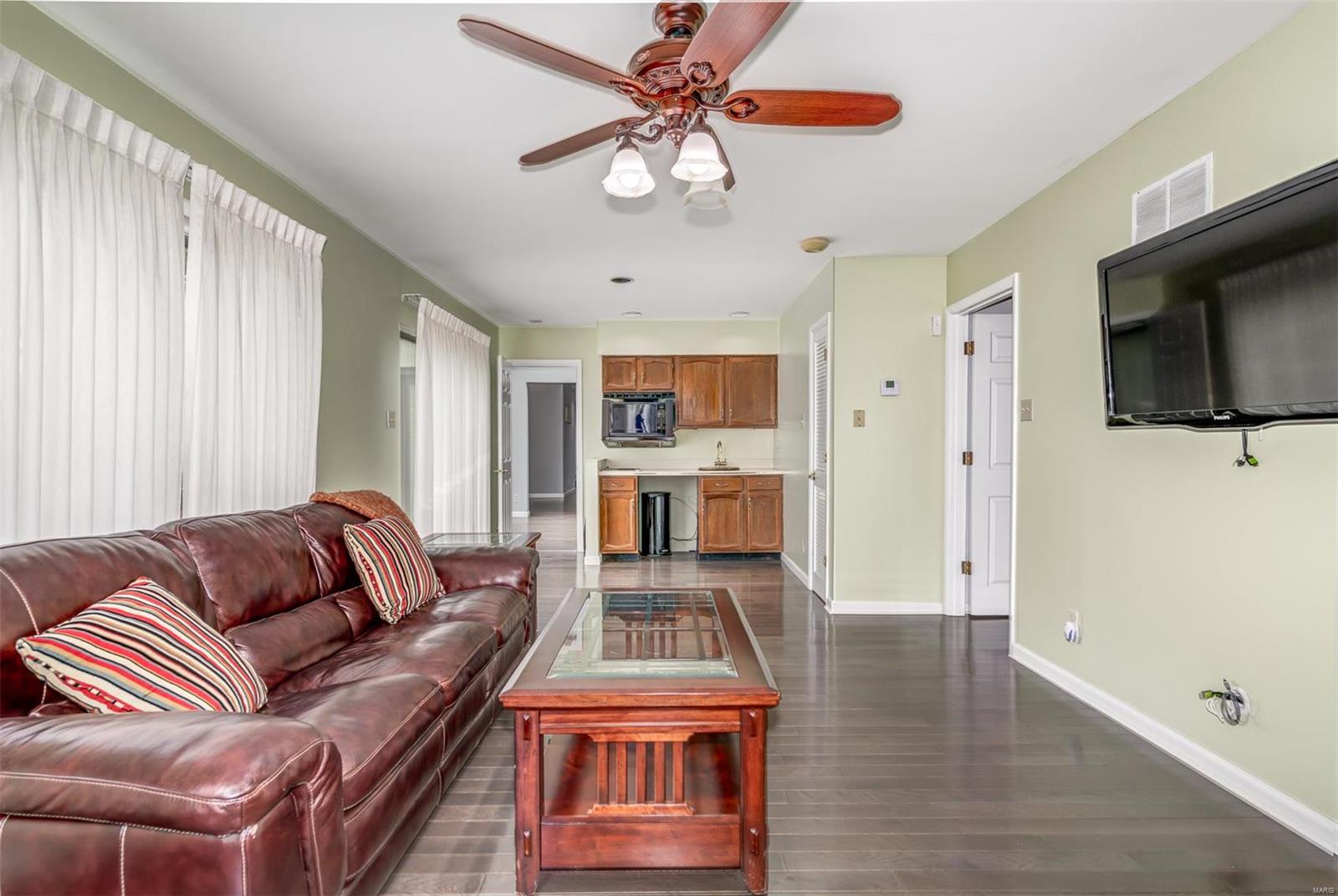 621 South Sappington Road St. Louis, MO 63122 - Photo 22 of 49 Gallery Image 22