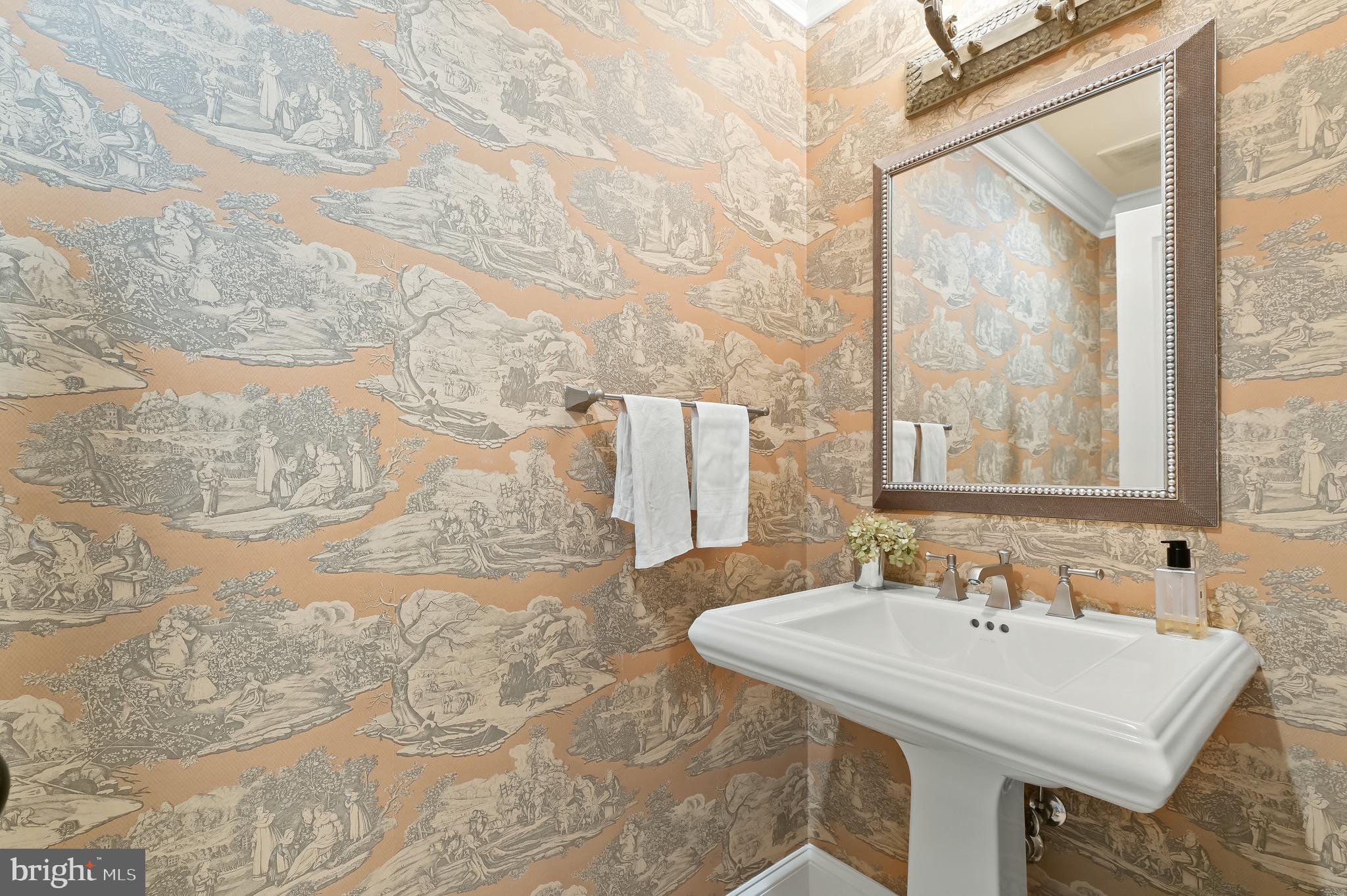 6939 Greentree Road Bethesda, MD 20817 - Photo 12 of 54 Formal Powder Room