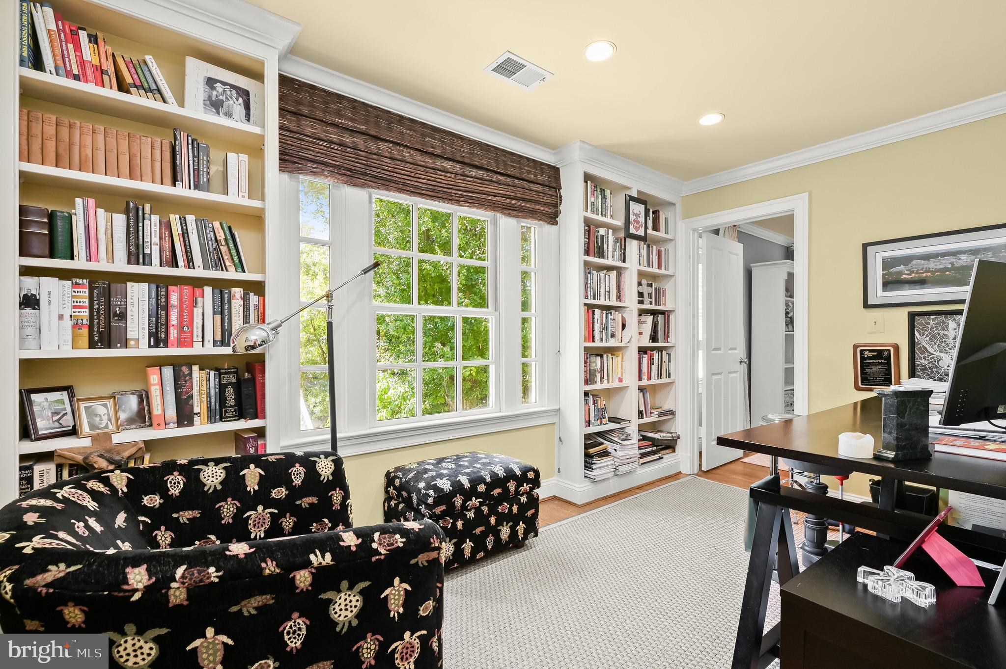 6939 Greentree Road Bethesda, MD 20817 - Photo 31 of 54 Upstairs Office