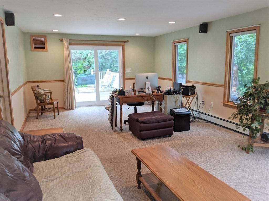 48 Clark Road Shirley, MA 01464 - Photo 11 of 42
