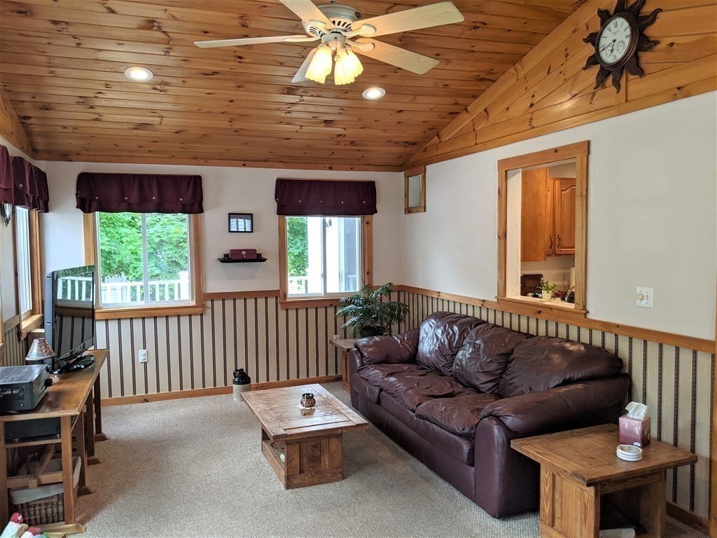 48 Clark Road Shirley, MA 01464 - Photo 23 of 42