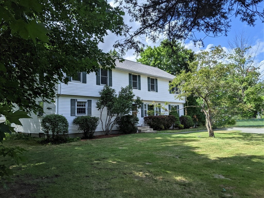 48 Clark Road Shirley, MA 01464 - Photo 3 of 42