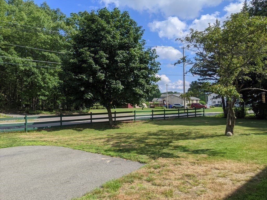 48 Clark Road Shirley, MA 01464 - Photo 5 of 42
