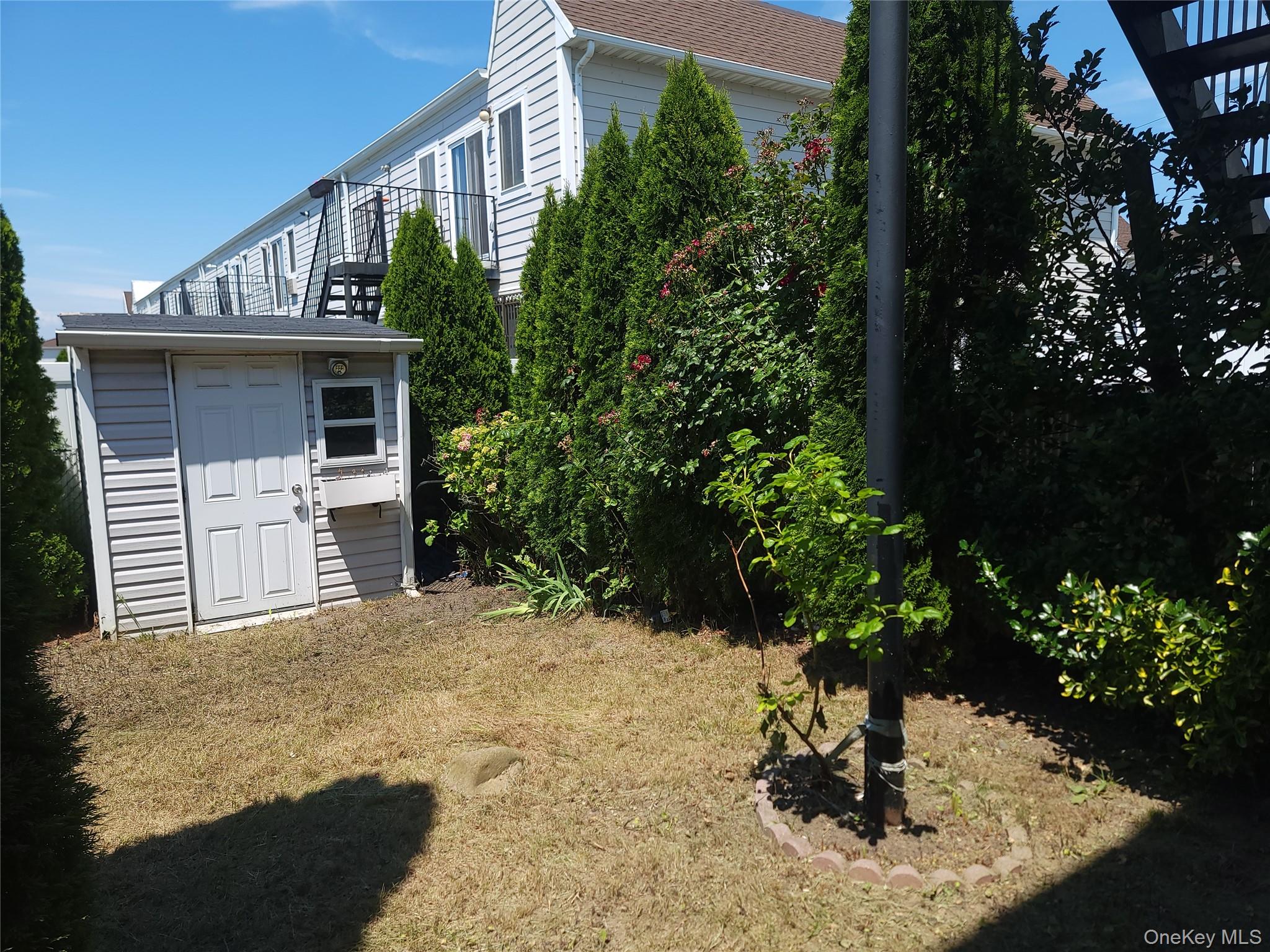 6106 Beach Front Road, Unit 73 Queens, NY 11692 - Photo 17 of 19
