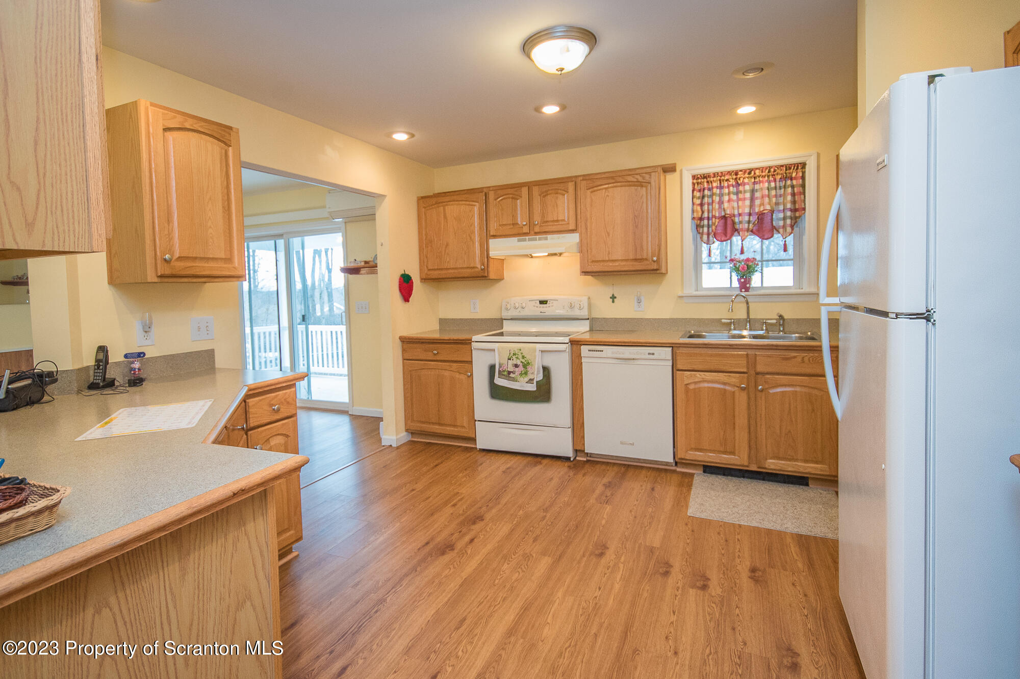 15 Brookside Road Waymart, PA 18472 - Photo 5 of 58 Gallery Image 5