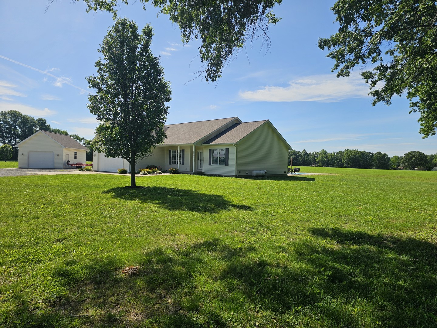 17619 East Angling Road Mount Vernon, IL 62864 - Photo 10 of 37