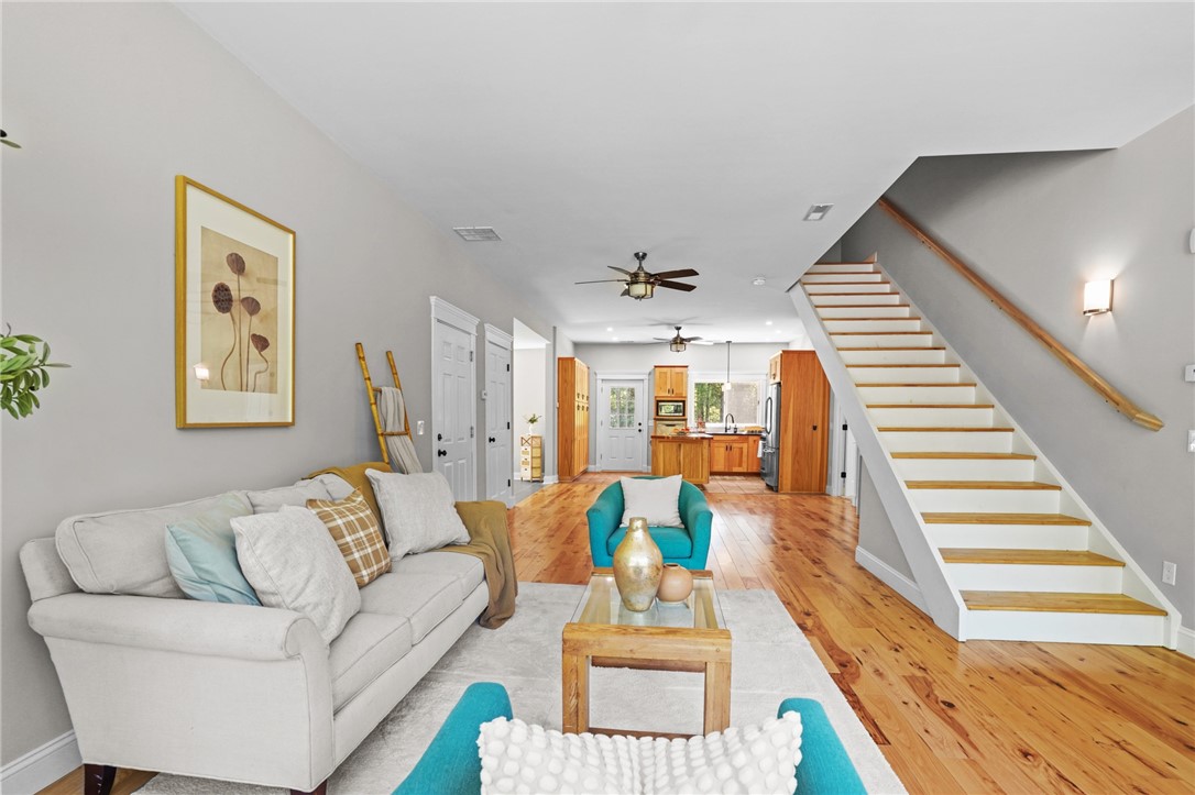 888 Plainfield Pike Coventry, RI 02827 - Photo 11 of 48