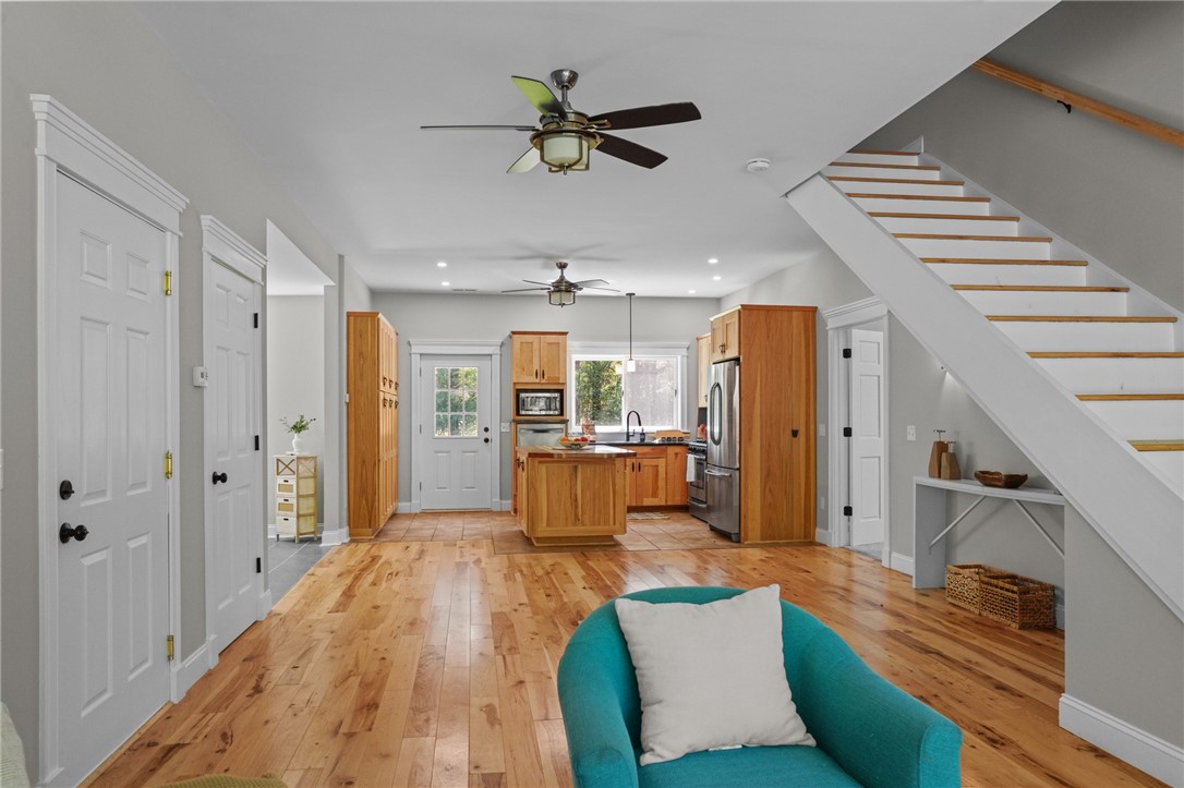 888 Plainfield Pike Coventry, RI 02827 - Photo 15 of 48