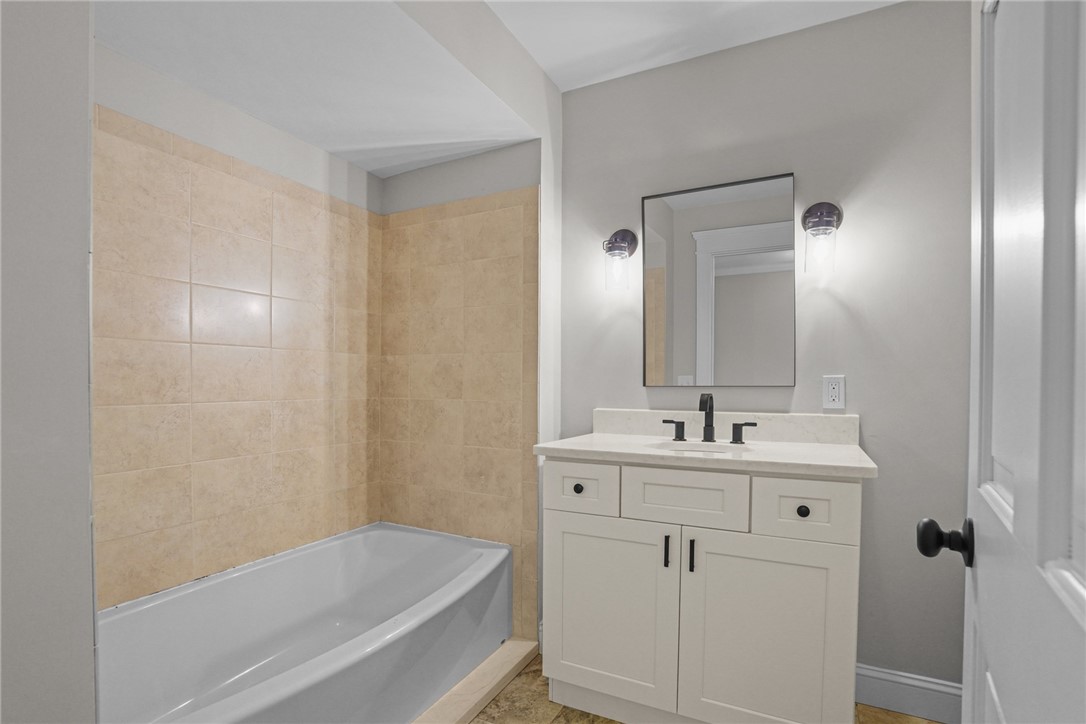 888 Plainfield Pike Coventry, RI 02827 - Photo 37 of 48