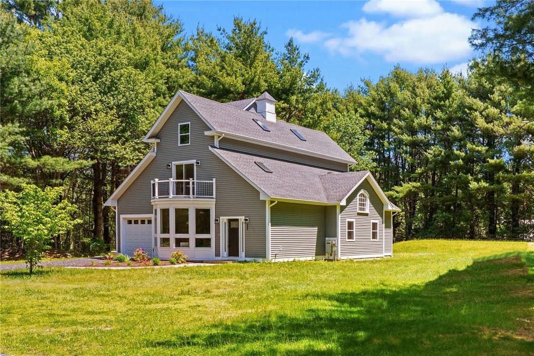 888 Plainfield Pike Coventry, RI 02827 - Photo 4 of 48