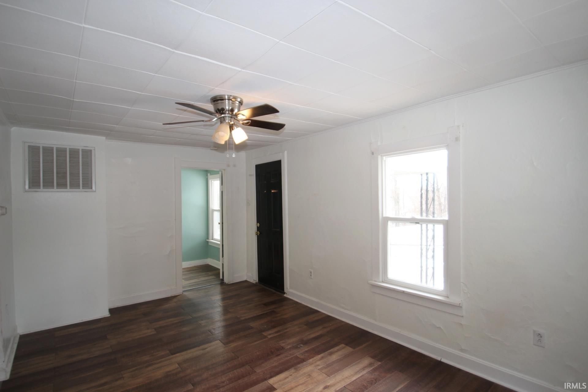 550 Elm Street Wabash, IN 46992 - Photo 8 of 22