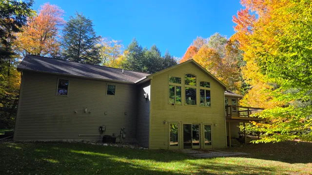 $499,900 | 8632 West Blanchard Road, Blanchard, MI 49310