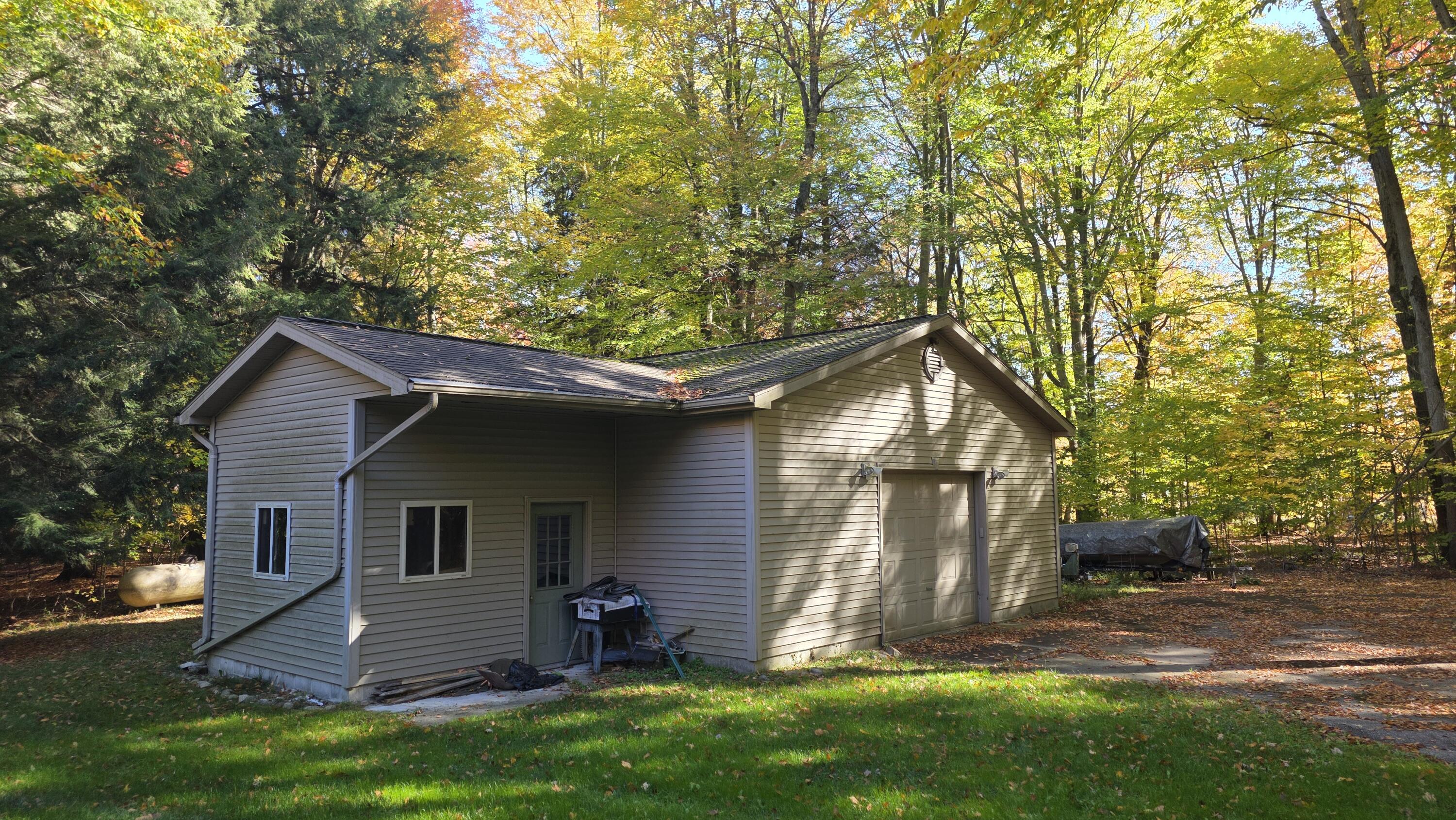 8632 West Blanchard Road Blanchard, MI 49310 - Photo 49 of 54 20251016_150232