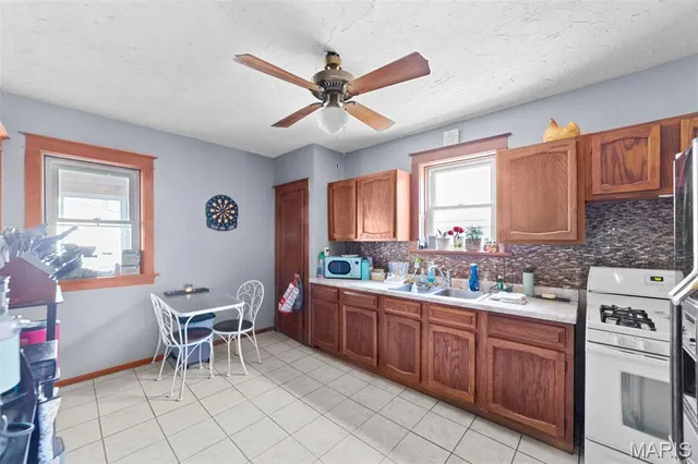 $360,000 | 6075 Hartford Street, St. Louis, MO 63139