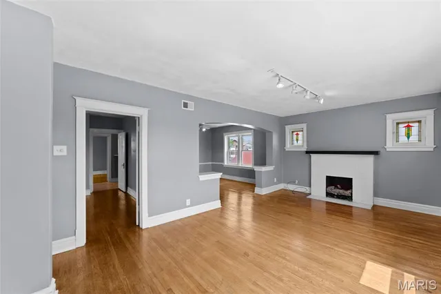 $360,000 | 6075 Hartford Street, St. Louis, MO 63139