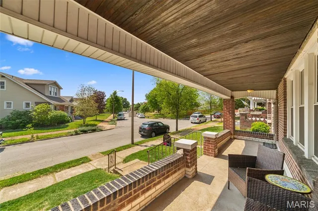 $360,000 | 6075 Hartford Street, St. Louis, MO 63139