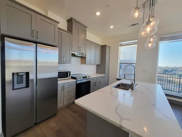 $2,600 | 2700 Old Denton Road, Unit 4442, Carrollton, TX 75007