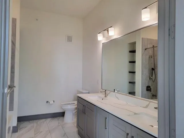 $2,600 | 2700 Old Denton Road, Unit 4442, Carrollton, TX 75007