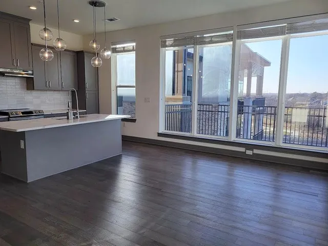 $2,600 | 2700 Old Denton Road, Unit 4442, Carrollton, TX 75007