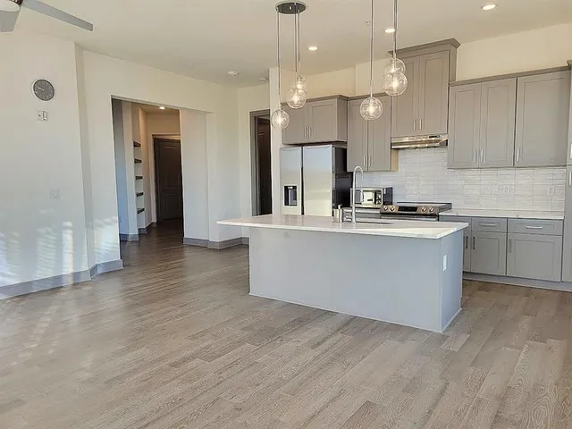 $2,600 | 2700 Old Denton Road, Unit 4442, Carrollton, TX 75007