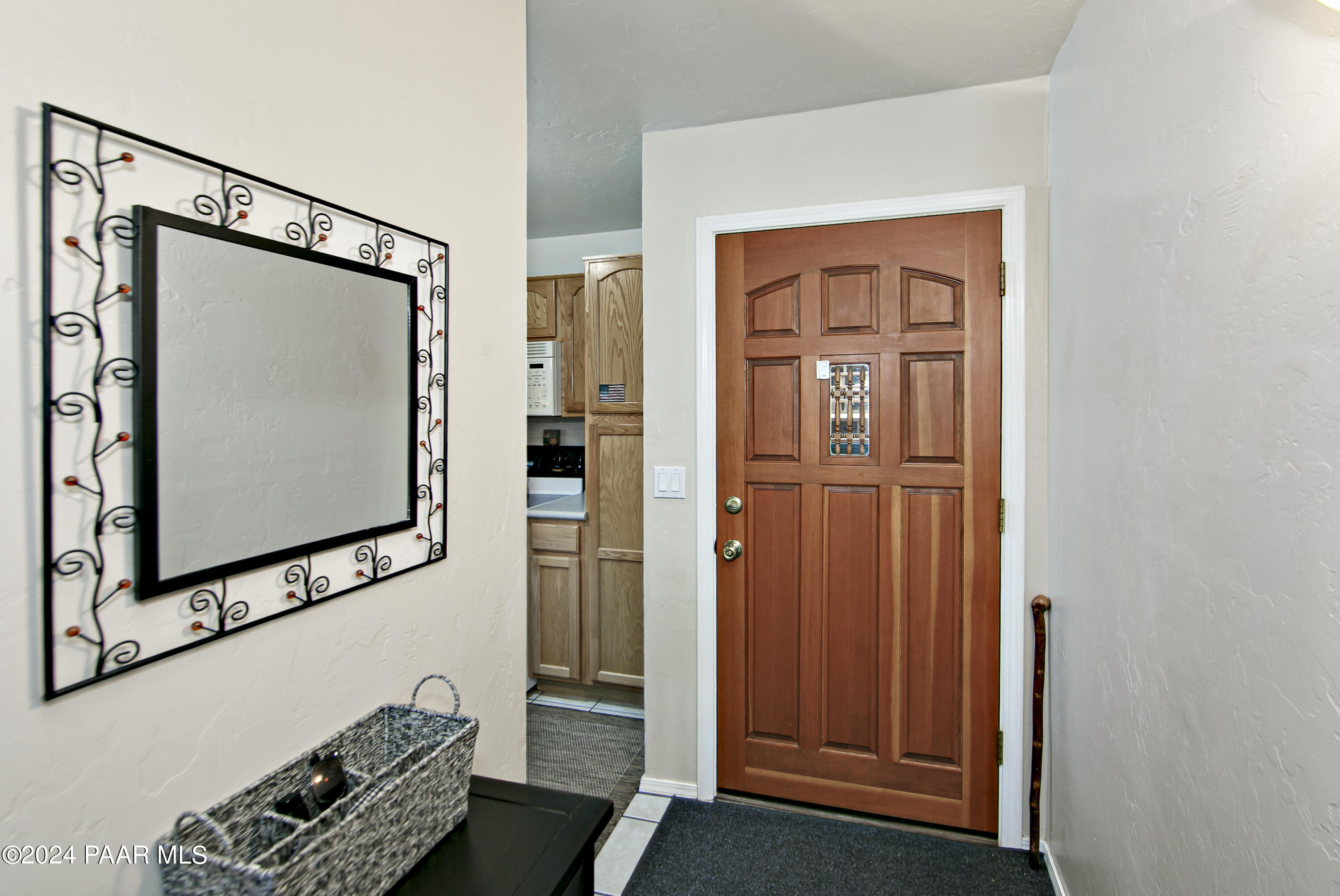 924 Old Stage Road, Unit C2 Prescott, AZ 86303 - Photo 5 of 20 Interior Entry