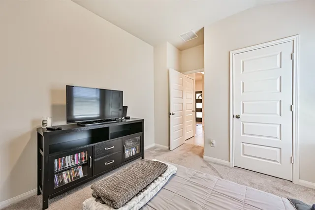 $279,000 | 10409 Deussen Lane, Texas City, TX 77591