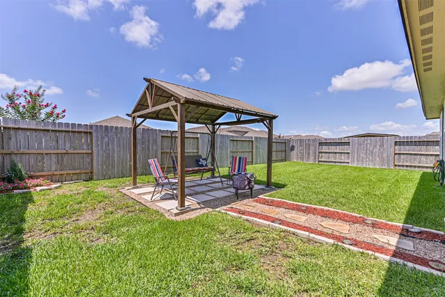$279,000 | 10409 Deussen Lane, Texas City, TX 77591