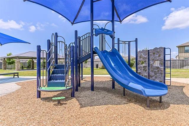 $279,000 | 10409 Deussen Lane, Texas City, TX 77591