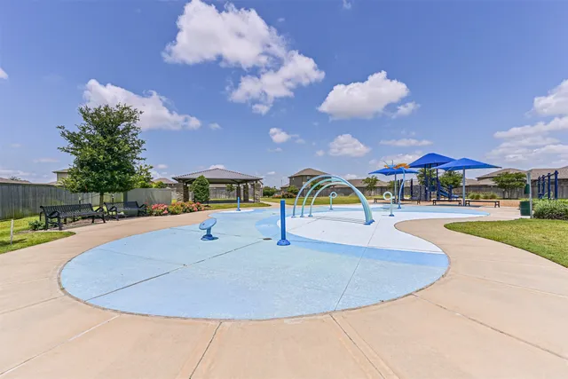 $279,000 | 10409 Deussen Lane, Texas City, TX 77591