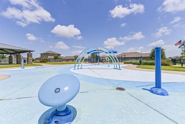 $279,000 | 10409 Deussen Lane, Texas City, TX 77591