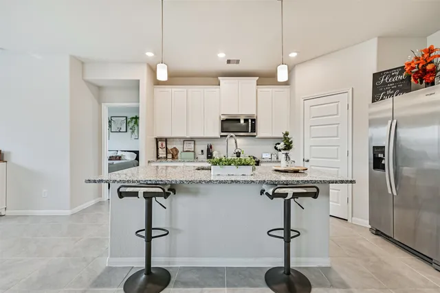 $279,000 | 10409 Deussen Lane, Texas City, TX 77591