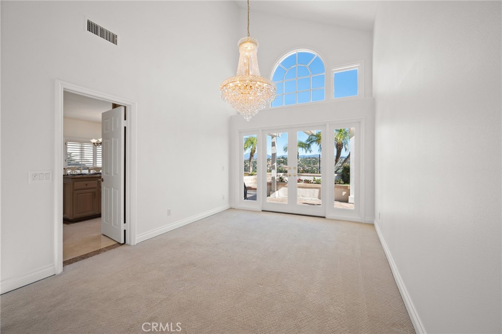 16 Charmony Laguna Niguel, CA 92677 - Photo 26 of 37 en empty room with window