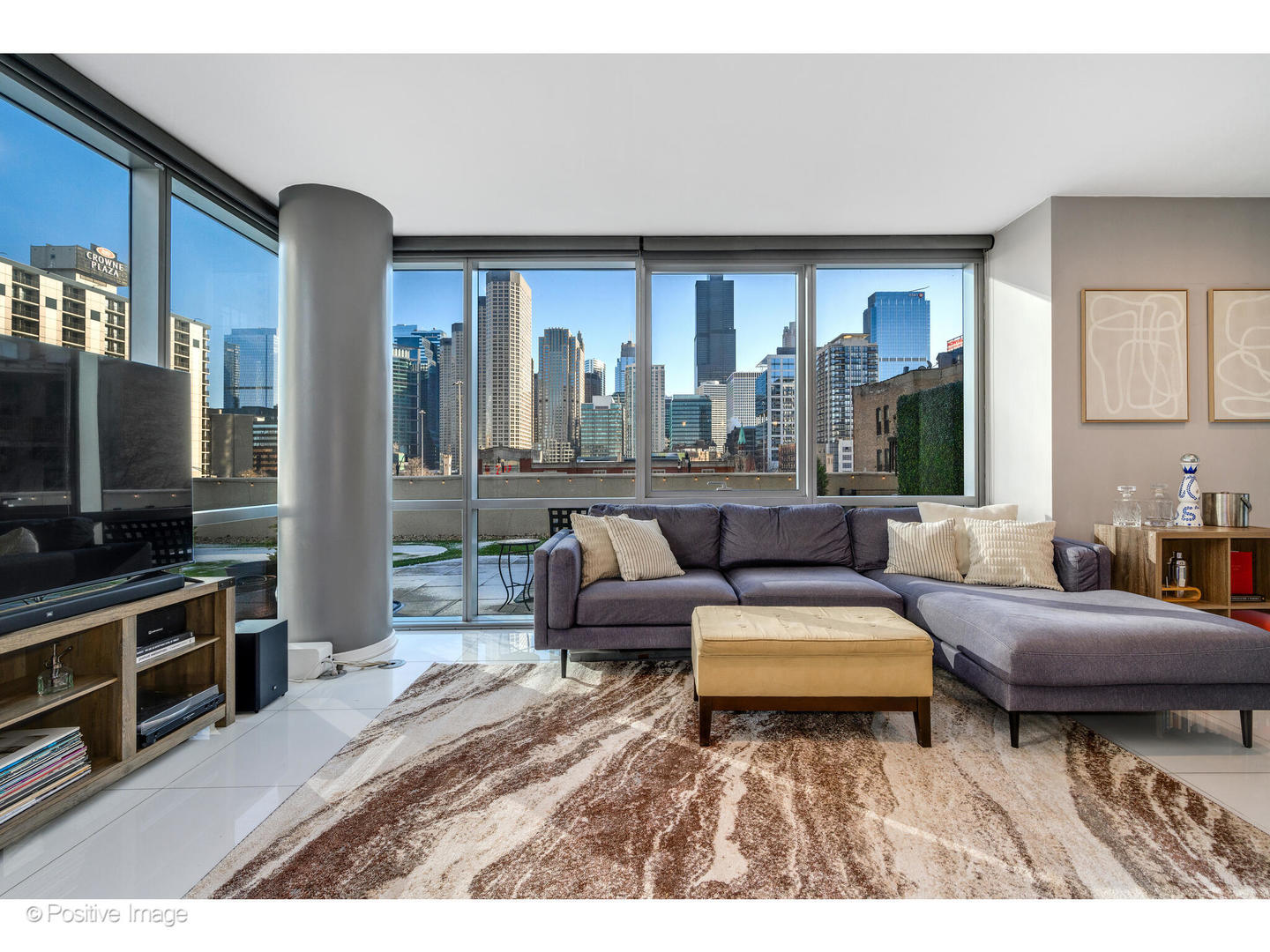 125 South Green Street, Unit 303A Chicago, IL 60607 - Photo 11 of 33