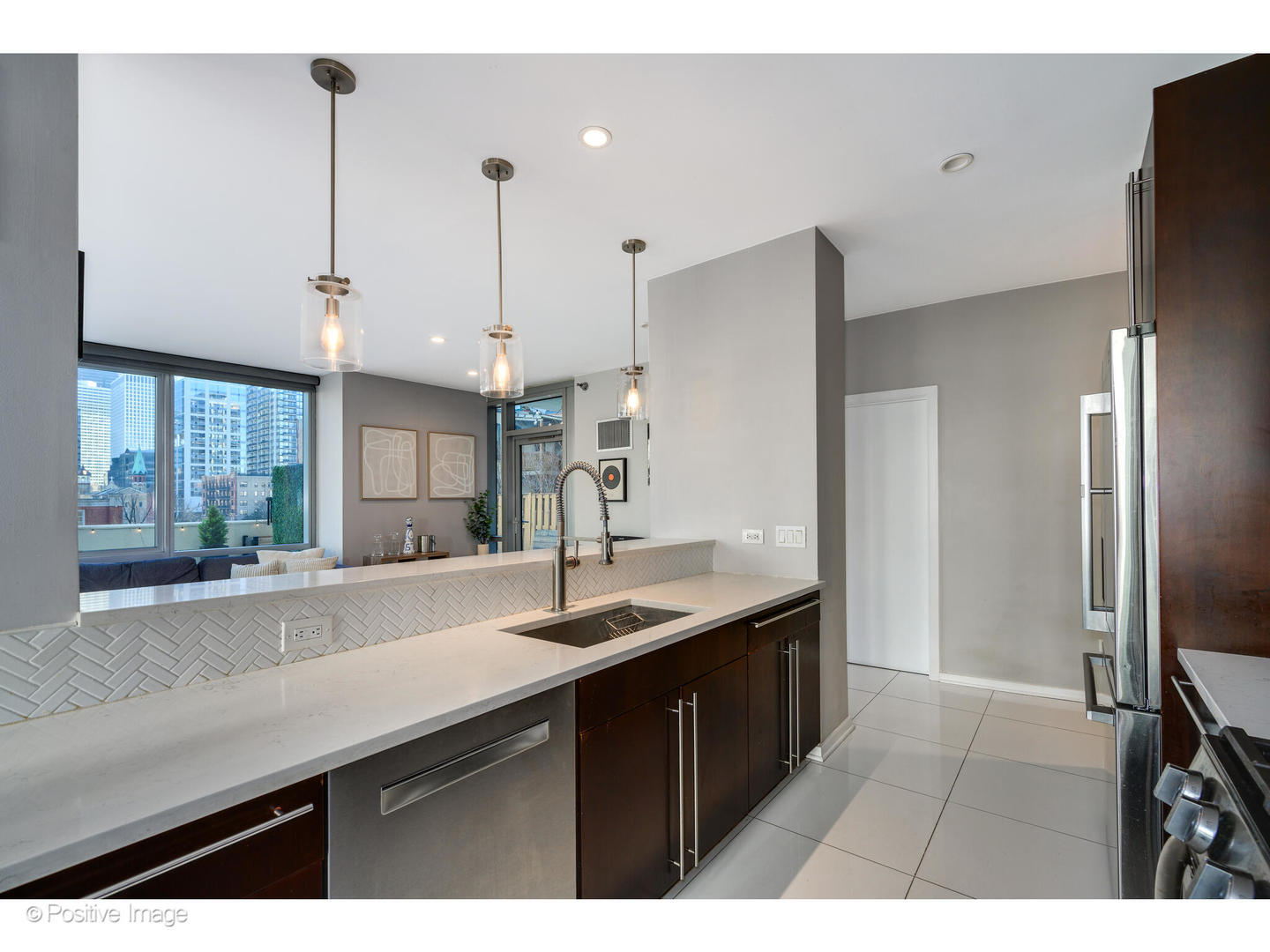 125 South Green Street, Unit 303A Chicago, IL 60607 - Photo 15 of 33