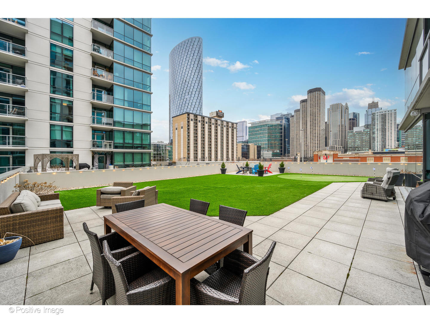 125 South Green Street, Unit 303A Chicago, IL 60607 - Photo 21 of 33