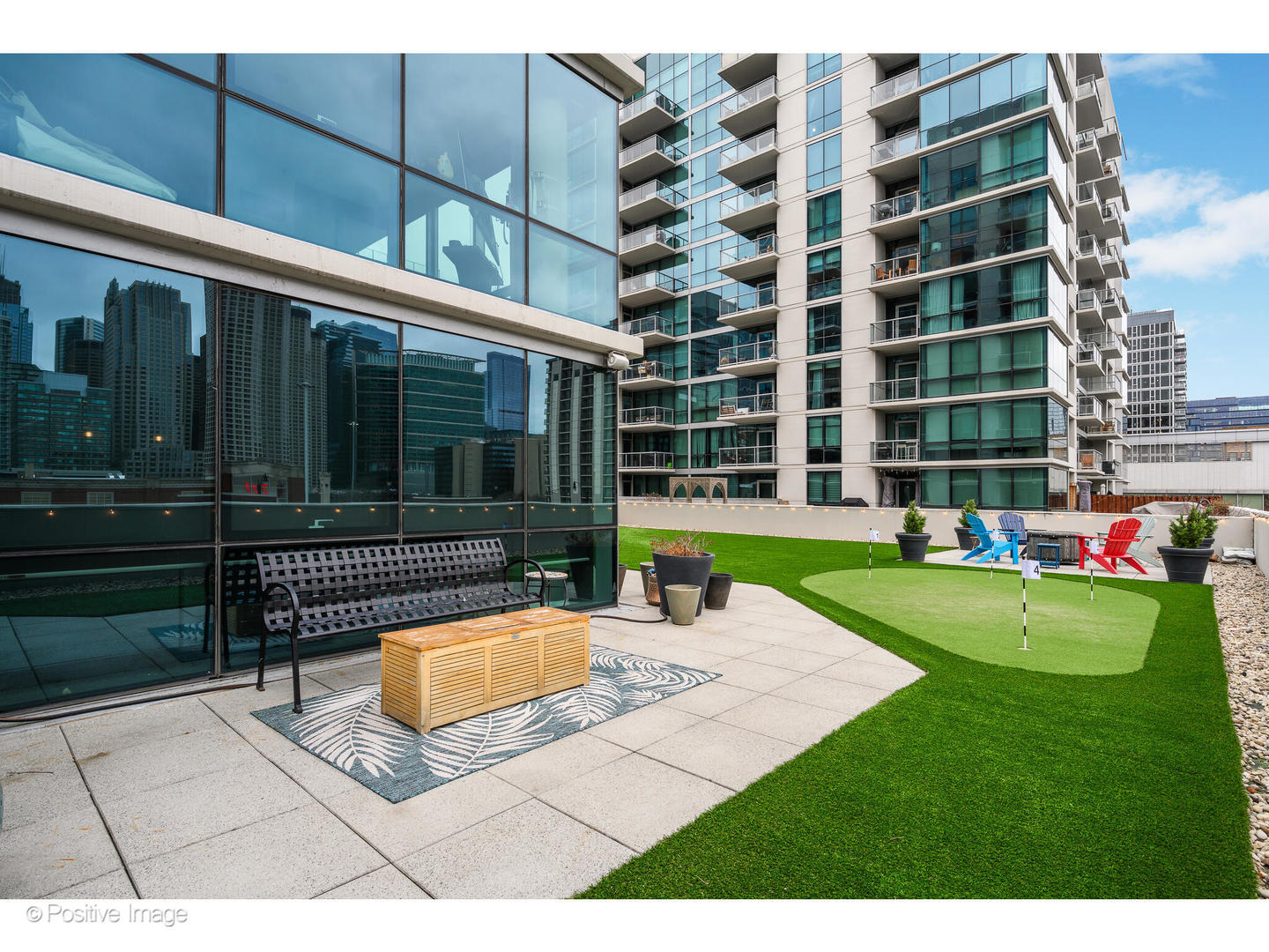 125 South Green Street, Unit 303A Chicago, IL 60607 - Photo 25 of 33
