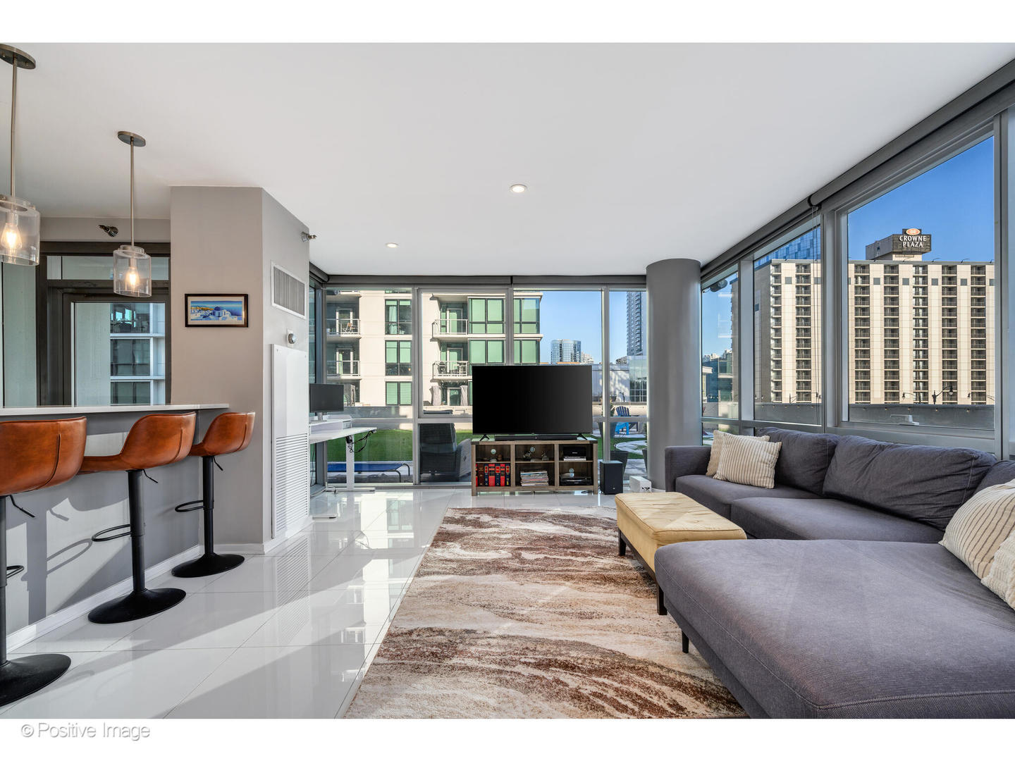 125 South Green Street, Unit 303A Chicago, IL 60607 - Photo 8 of 33