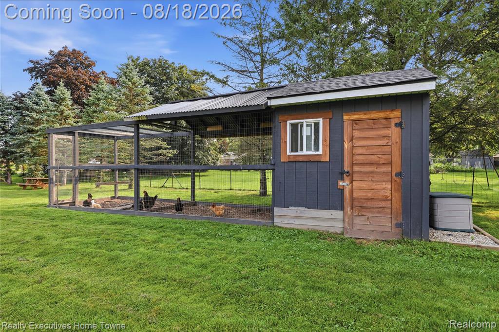 24450 Chapman Road Macomb, MI 48042 - Photo 54 of 74 Gallery Image 54