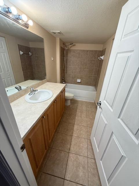 6768 Heritage Grande, Unit 7206 Boynton Beach, FL 33437 - Photo 4 of 9 a bath room with a sink a vanity and a mirror