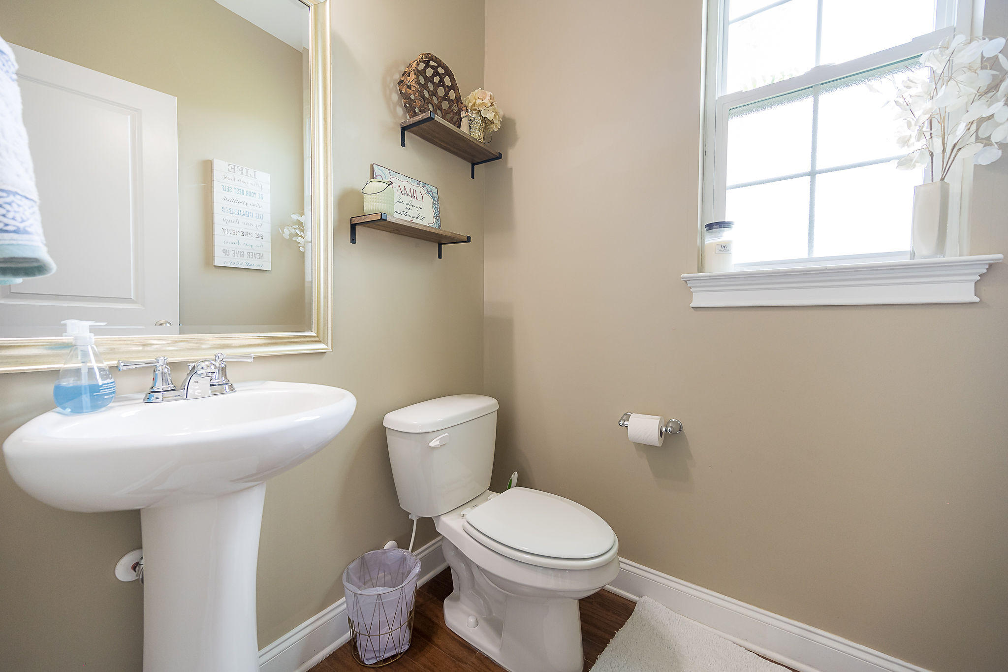 147 Royal Star Road Summerville, SC 29486 - Photo 7 of 51 Half bath