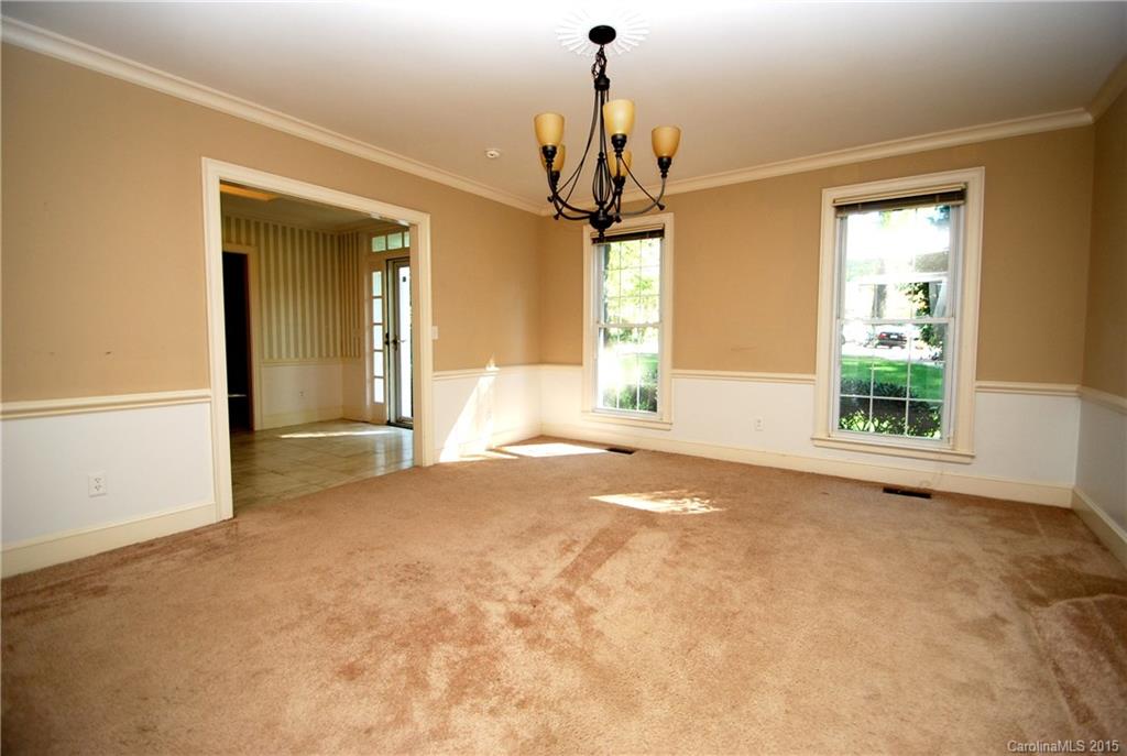 638 Robmont Road, Unit 88 Charlotte, NC 28270 - Photo 6 of 24 Gallery Image 6