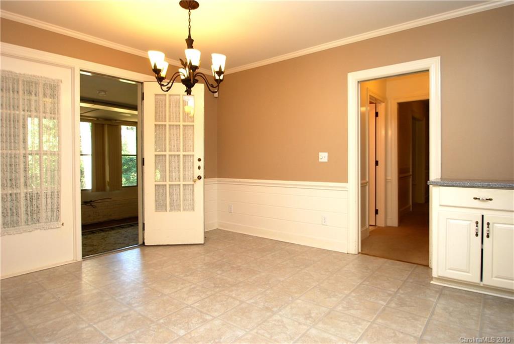 638 Robmont Road, Unit 88 Charlotte, NC 28270 - Photo 9 of 24 Gallery Image 9